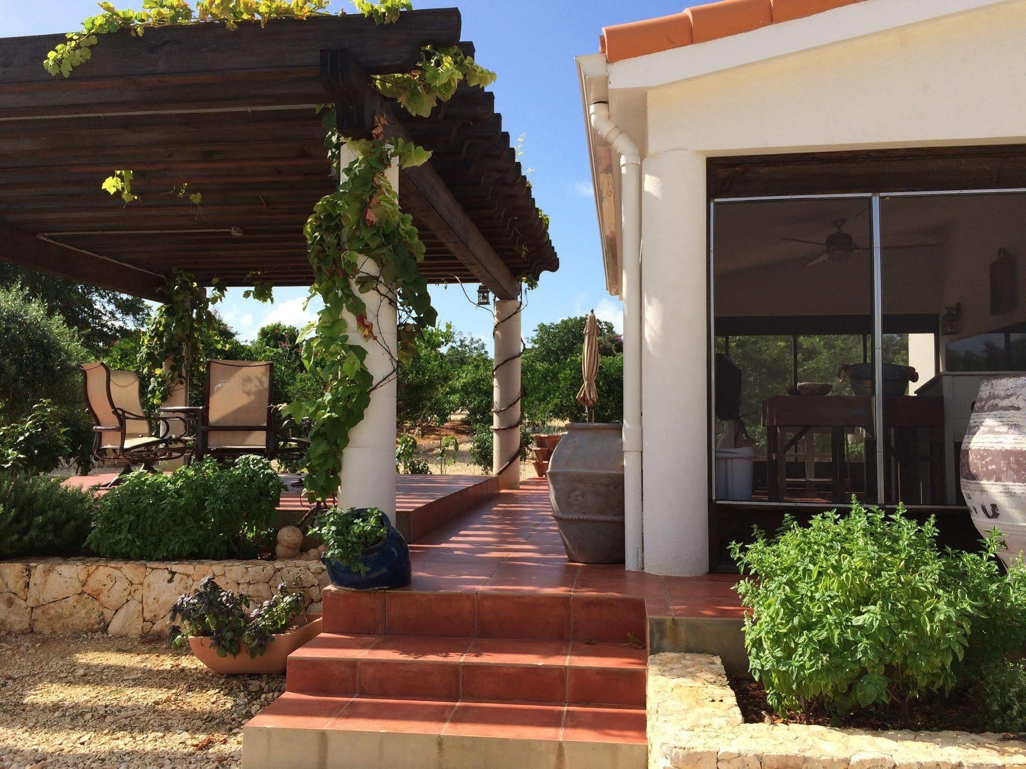 Le Soleil D'or 4* Cayman Brac